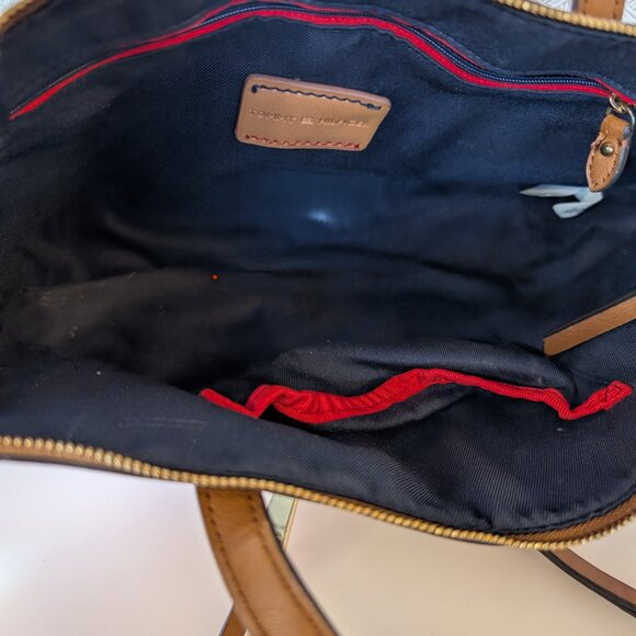 Tommy Hilfiger Women's Pink & White Stripe Satchel With Zips - Picture 8 of 14